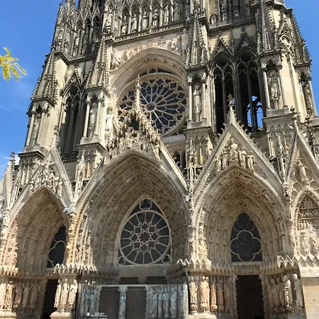Le Petillant Champenois Reims Exterior photo
